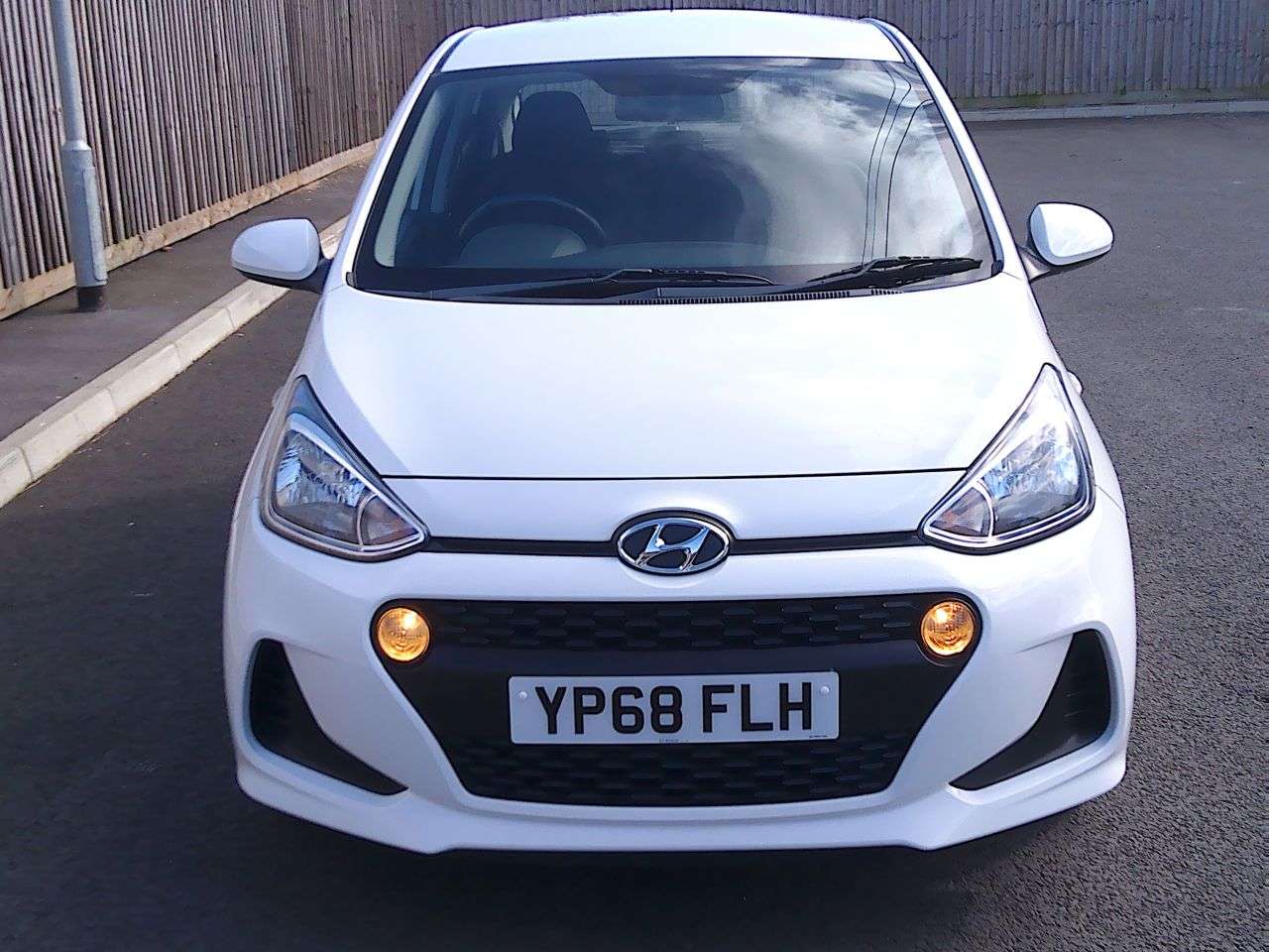 2018 HYUNDAI I10 2018 HYUNDAI I10
