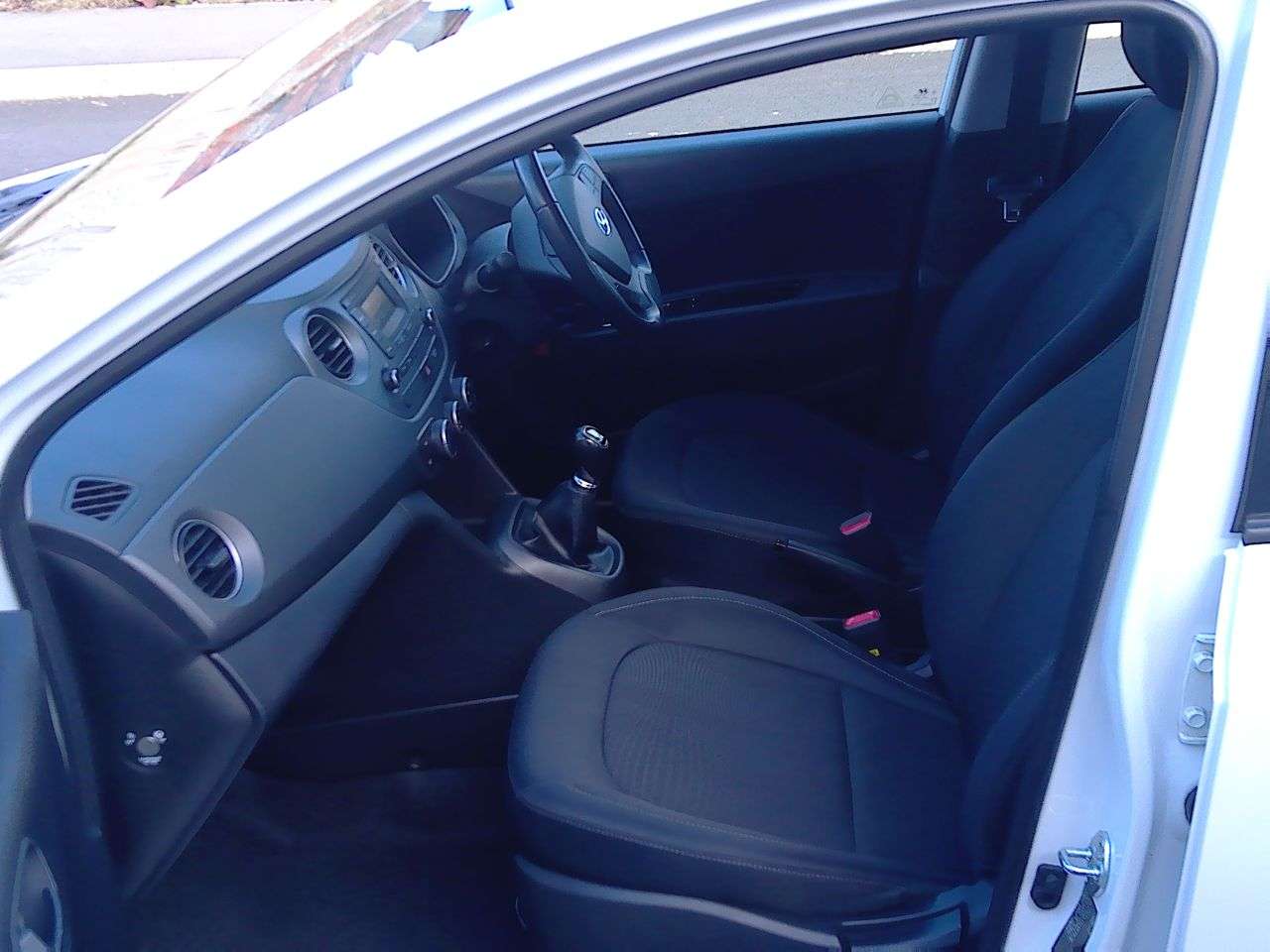 2018 HYUNDAI I10 2018 HYUNDAI I10