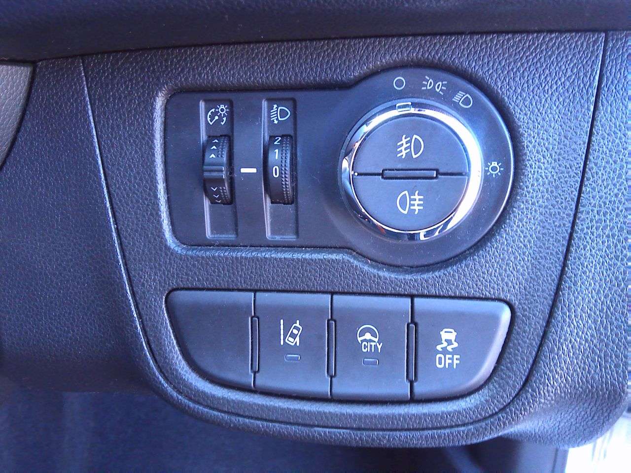 2016 VAUXHALL VIVA 2016 VAUXHALL VIVA