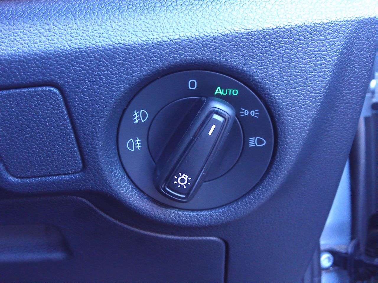 2021 SKODA KAMIQ 2021 SKODA KAMIQ