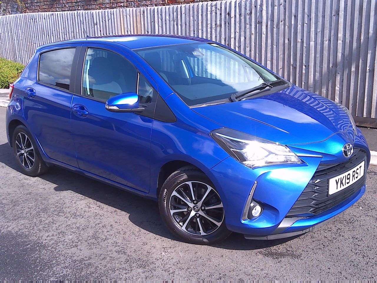 2019 TOYOTA YARIS 2019 TOYOTA YARIS