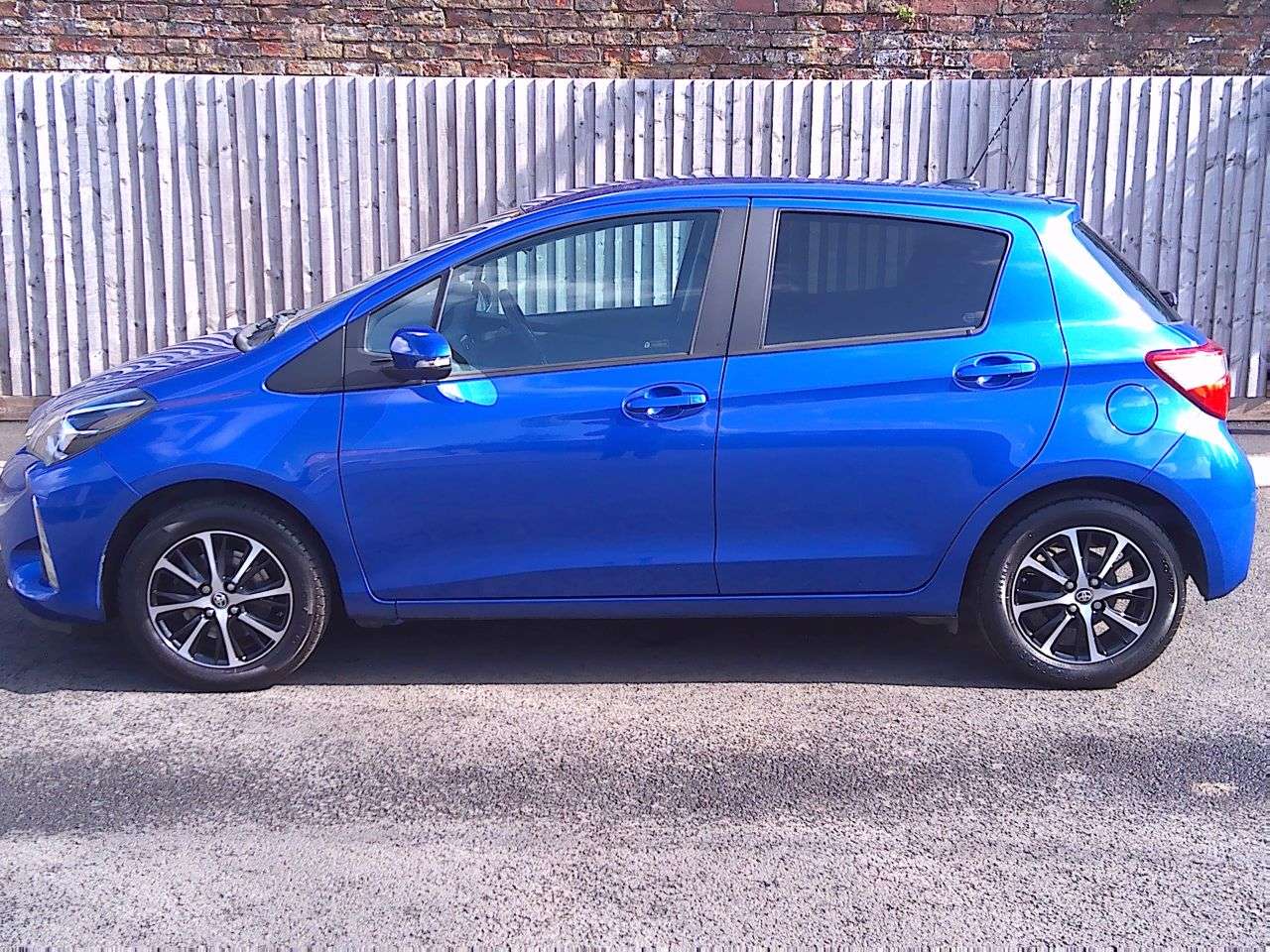 2019 TOYOTA YARIS 2019 TOYOTA YARIS