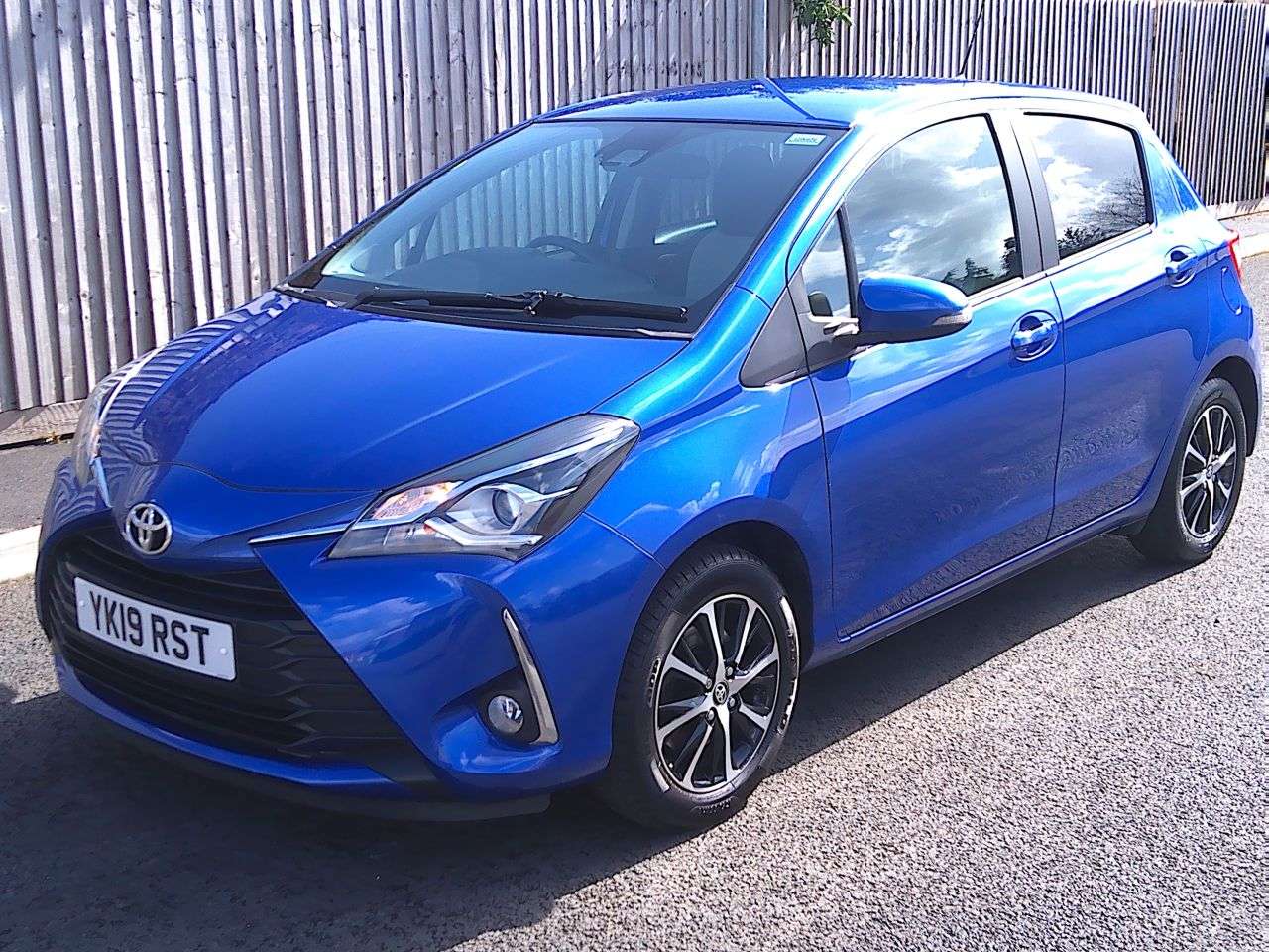 2019 TOYOTA YARIS 2019 TOYOTA YARIS