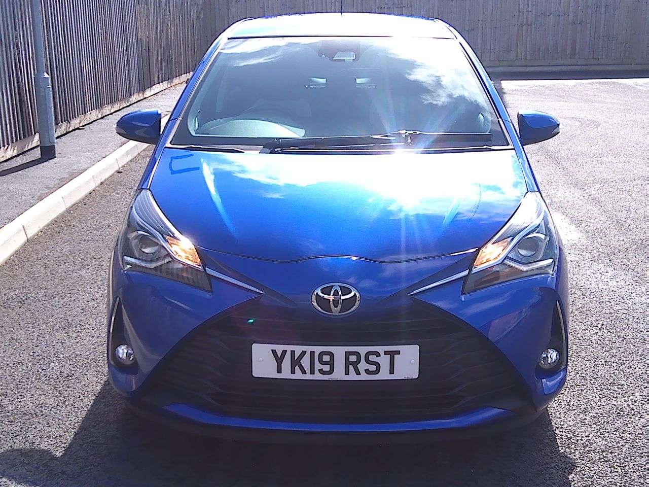 2019 TOYOTA YARIS 2019 TOYOTA YARIS