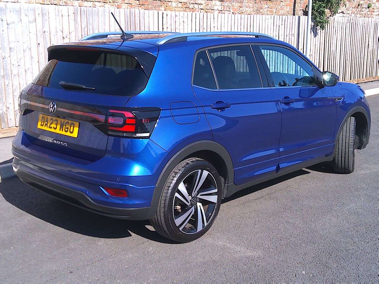 2023 VOLKSWAGEN T-CROSS 2023 VOLKSWAGEN T-CROSS