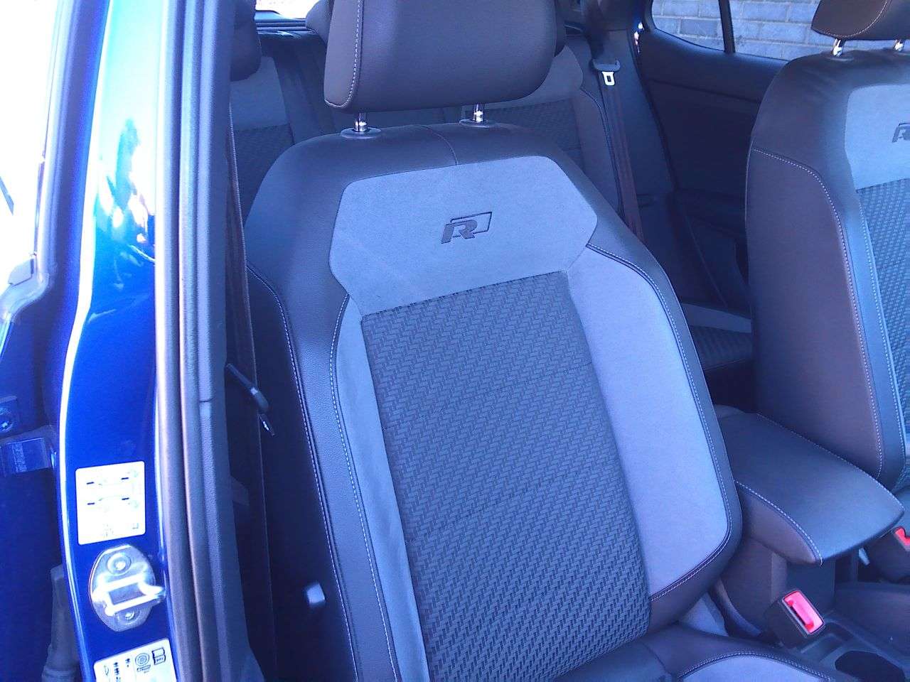 2023 VOLKSWAGEN T-CROSS 2023 VOLKSWAGEN T-CROSS