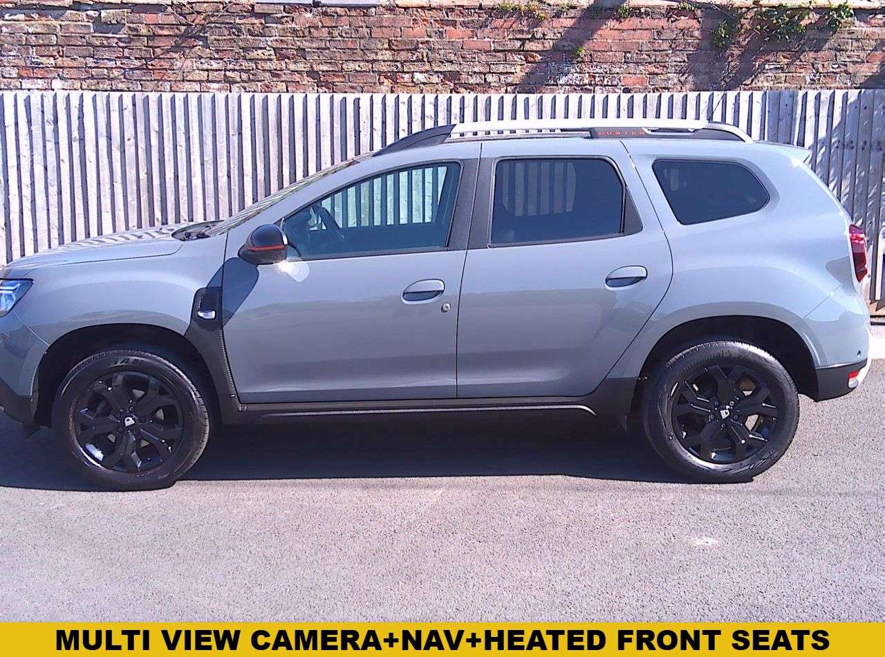 A 2023 DACIA DUSTER 1.3 TCe Extreme SE SUV 5dr Petrol Manual Euro 6 (s/s) (130 ps) MULTI VIEW C A 2023 DACIA DUSTER 1.3 TCe Extreme SE SUV 5dr Petrol Manual Euro 6 (s/s) (130 ps) MULTI VIEW C