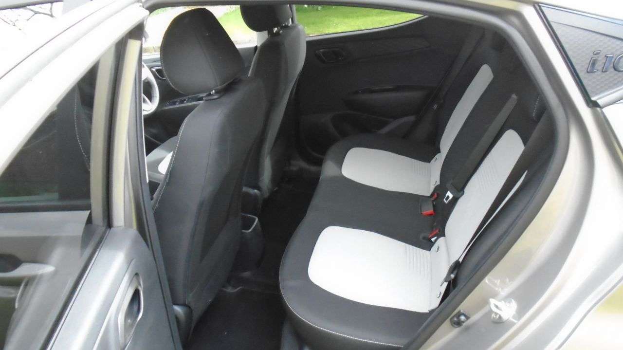2021 HYUNDAI I10 2021 HYUNDAI I10