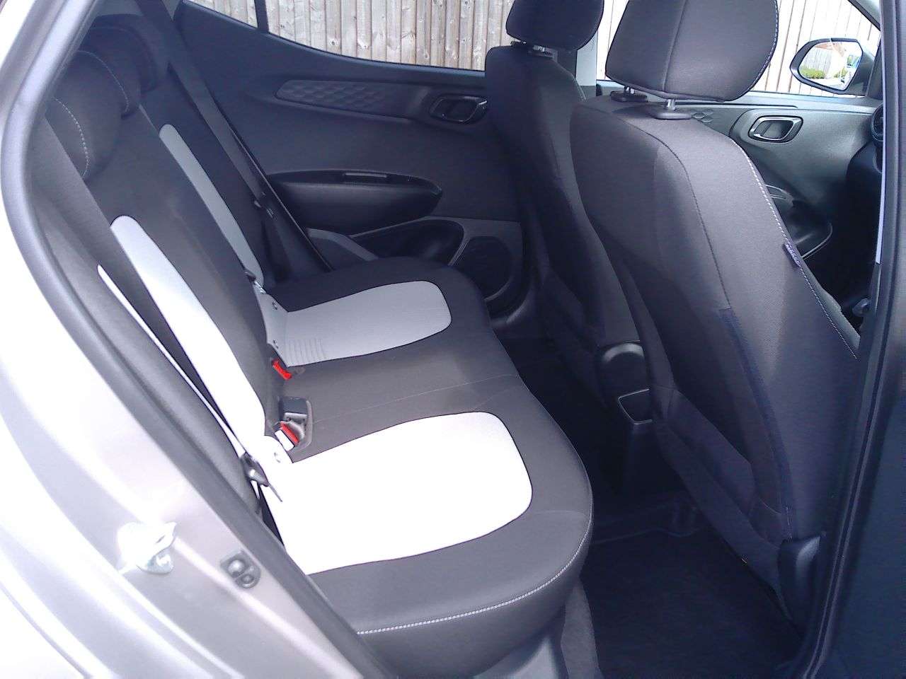 2021 HYUNDAI I10 2021 HYUNDAI I10