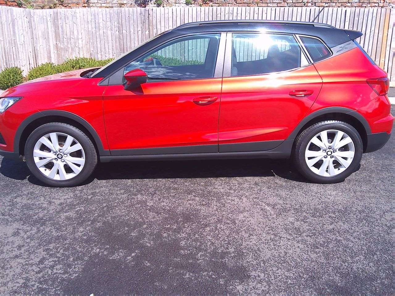 A 2019 SEAT ARONA 1.0 TSI GPF SE Technology SUV 5dr Petrol Manual Euro 6 (s/s) (95 ps) SERVIC A 2019 SEAT ARONA 1.0 TSI GPF SE Technology SUV 5dr Petrol Manual Euro 6 (s/s) (95 ps) SERVIC