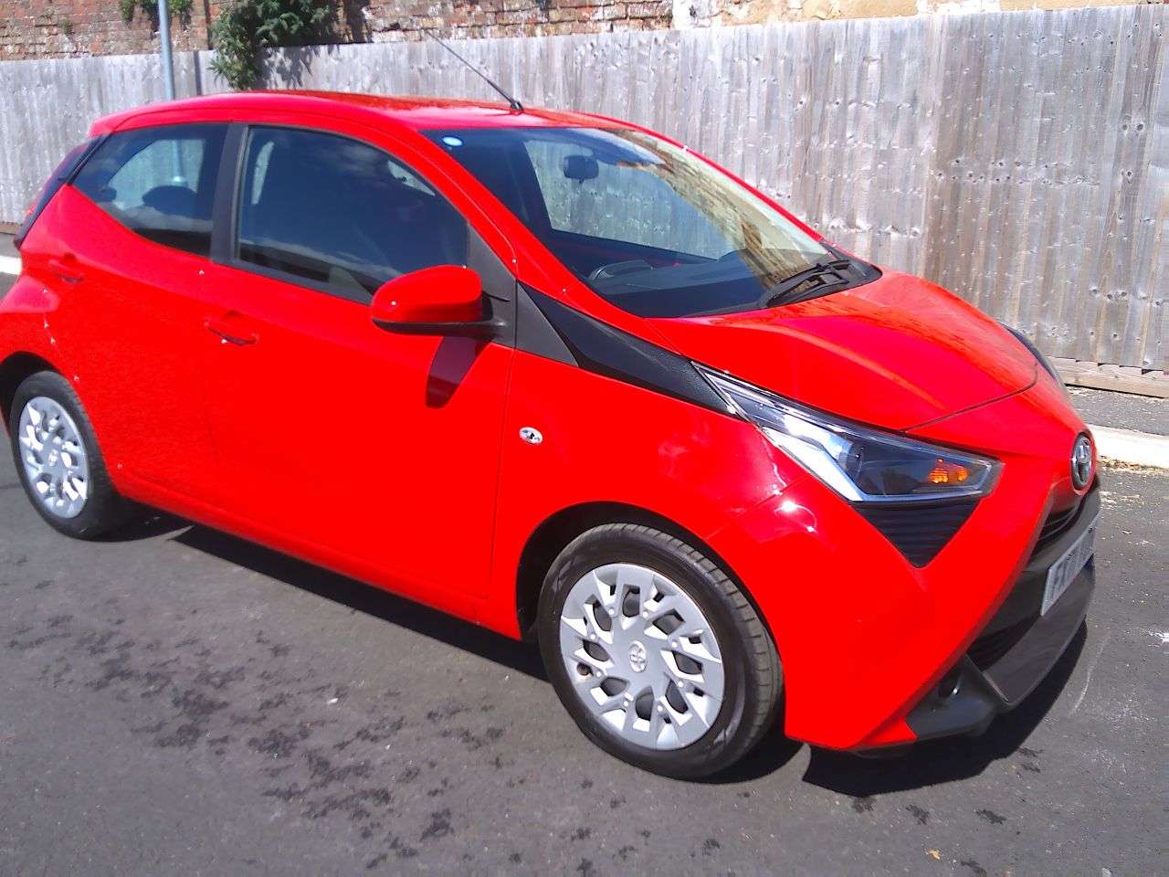 2021 TOYOTA AYGO 2021 TOYOTA AYGO