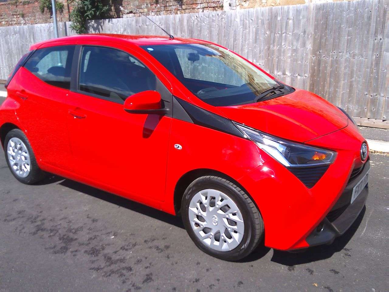 2021 TOYOTA AYGO 2021 TOYOTA AYGO