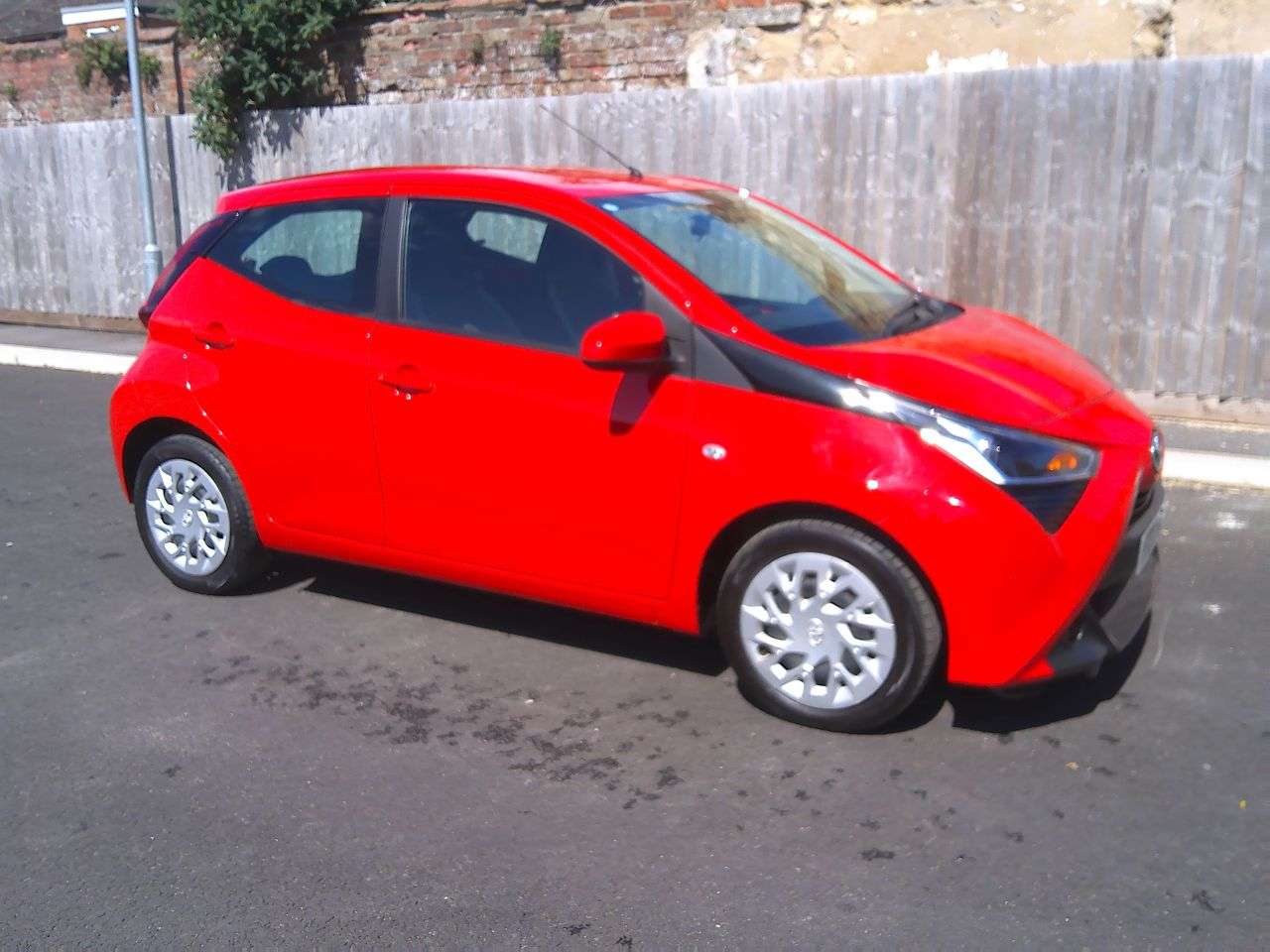 2021 TOYOTA AYGO 2021 TOYOTA AYGO
