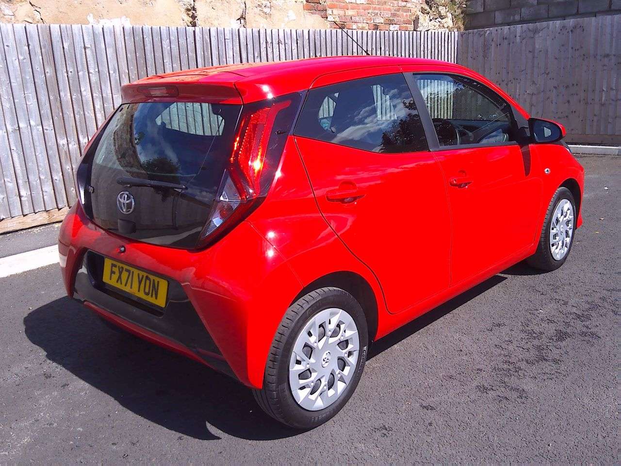 2021 TOYOTA AYGO 2021 TOYOTA AYGO
