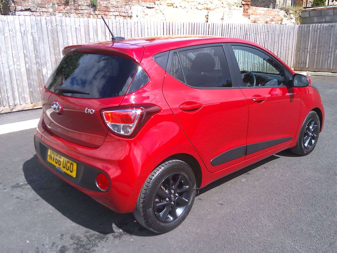 2017 HYUNDAI I10 2017 HYUNDAI I10
