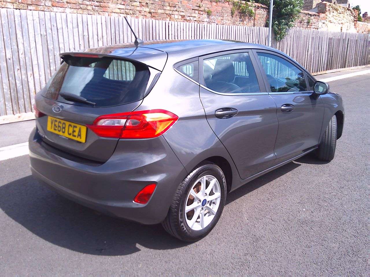 A 2018 FORD FIESTA 1.1 Ti-VCT Zetec Hatchback 5dr Petrol Manual Euro 6 (s/s) (85 ps) SERVICE, A 2018 FORD FIESTA 1.1 Ti-VCT Zetec Hatchback 5dr Petrol Manual Euro 6 (s/s) (85 ps) SERVICE,