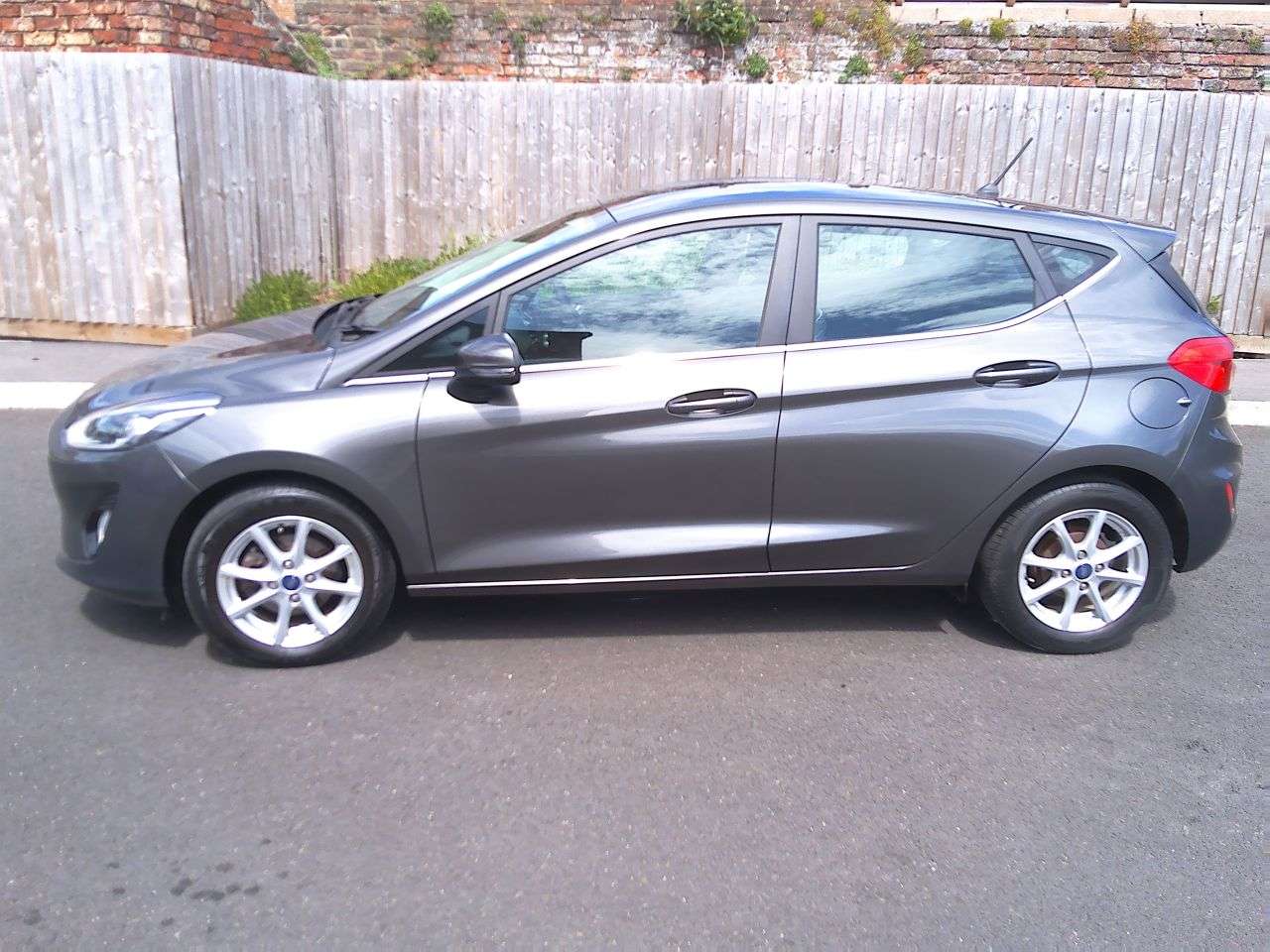 A 2018 FORD FIESTA 1.1 Ti-VCT Zetec Hatchback 5dr Petrol Manual Euro 6 (s/s) (85 ps) SERVICE, A 2018 FORD FIESTA 1.1 Ti-VCT Zetec Hatchback 5dr Petrol Manual Euro 6 (s/s) (85 ps) SERVICE,