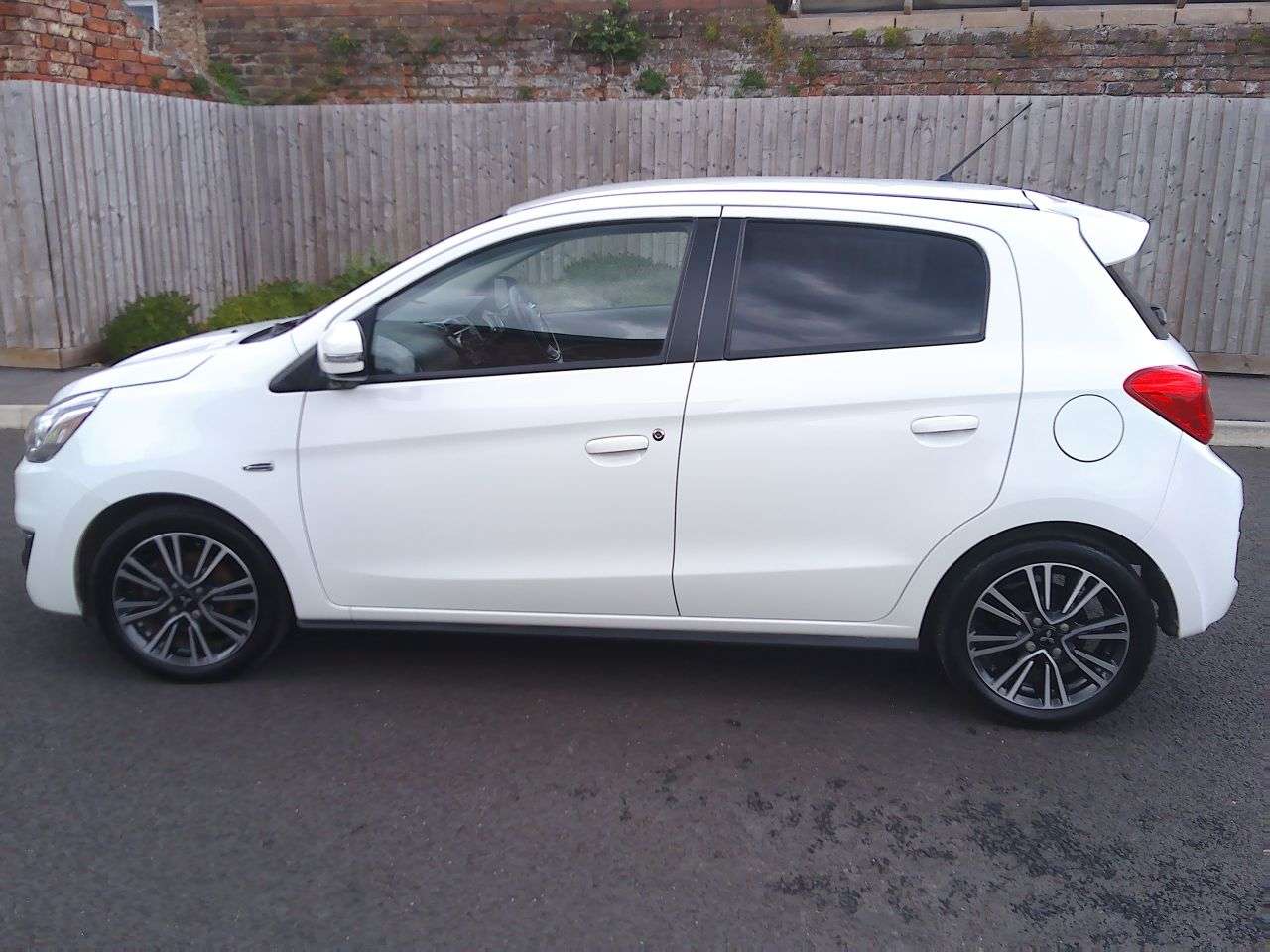 A 2018 MITSUBISHI MIRAGE 1.2 Juro Hatchback 5dr Petrol Manual Euro 6 (s/s) (79 ps) FURTHER SERVICE + A 2018 MITSUBISHI MIRAGE 1.2 Juro Hatchback 5dr Petrol Manual Euro 6 (s/s) (79 ps) FURTHER SERVICE +