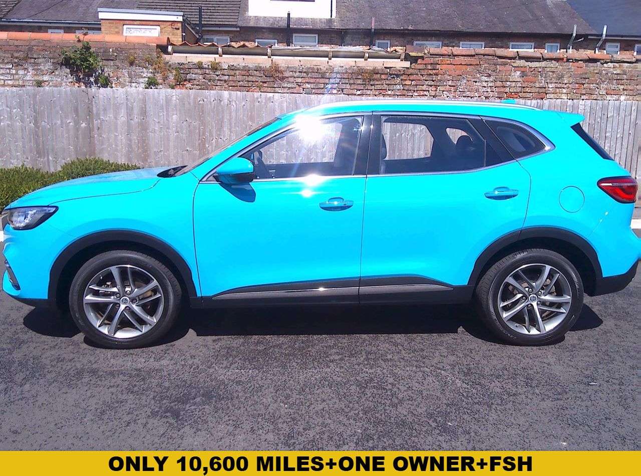 A 2023 MG MG HS 1.5 T-GDI Excite SUV 5dr Petrol Manual Euro 6 (s/s) (162 ps) ONLY 10600 MIL A 2023 MG MG HS 1.5 T-GDI Excite SUV 5dr Petrol Manual Euro 6 (s/s) (162 ps) ONLY 10600 MIL