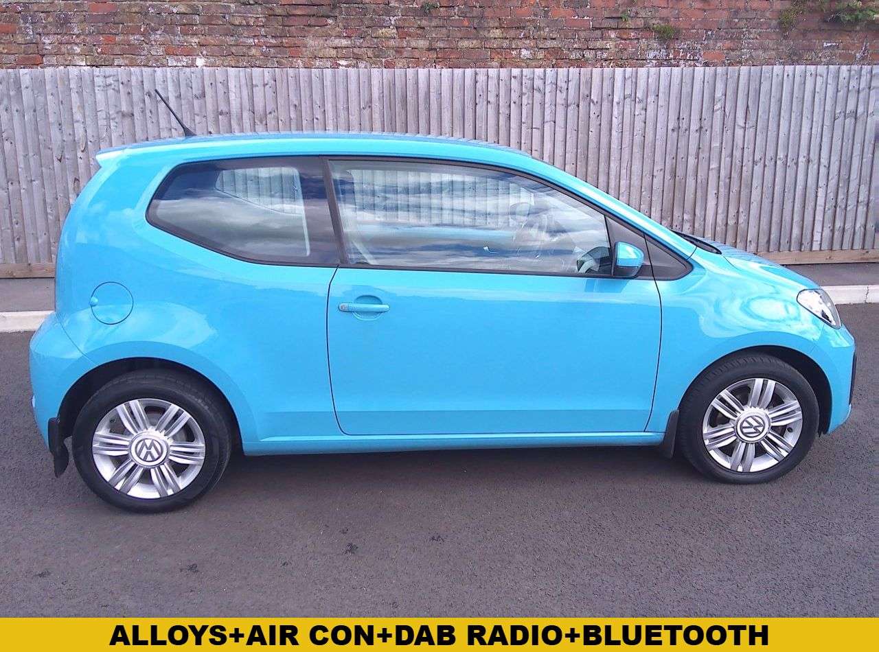 A 2017 VOLKSWAGEN UP! 1.0 High up! Hatchback 3dr Petrol Manual Euro 6 (s/s) (75 ps) FURTHER SERVI A 2017 VOLKSWAGEN UP! 1.0 High up! Hatchback 3dr Petrol Manual Euro 6 (s/s) (75 ps) FURTHER SERVI