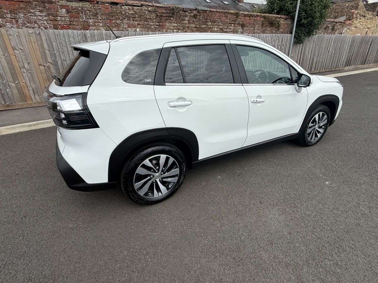 2023 SUZUKI S-CROSS 2023 SUZUKI S-CROSS
