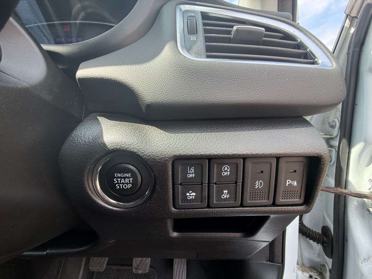 2023 SUZUKI S-CROSS 2023 SUZUKI S-CROSS