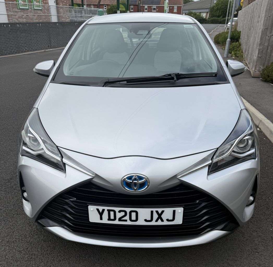 A 2020 TOYOTA YARIS 1.5 VVT-h Icon Hatchback 5dr Petrol Hybrid E-CVT Euro 6 (s/s) (100 ps) FURT A 2020 TOYOTA YARIS 1.5 VVT-h Icon Hatchback 5dr Petrol Hybrid E-CVT Euro 6 (s/s) (100 ps) FURT