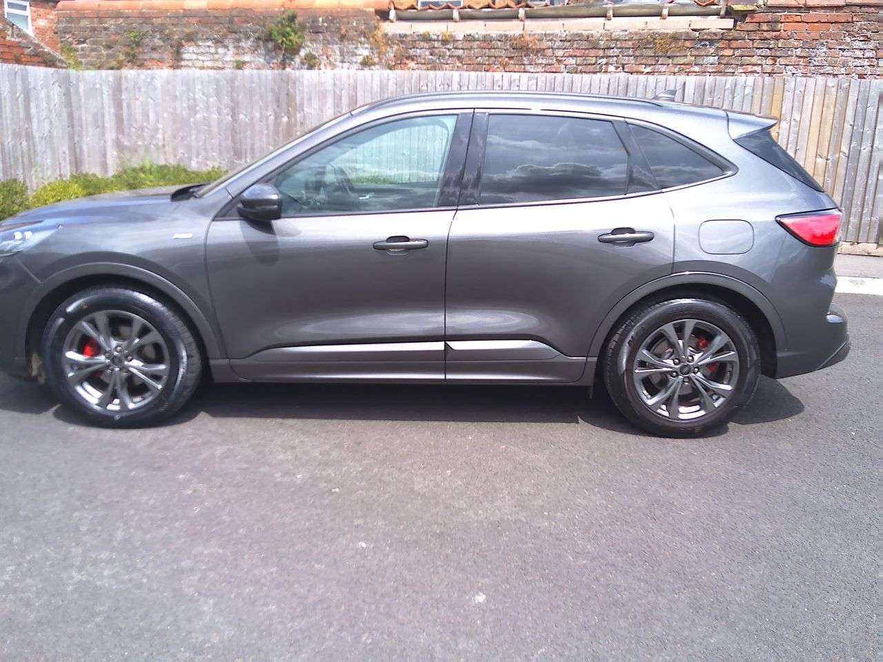 A 2020 FORD KUGA 1.5 EcoBlue ST-Line Edition SUV 5dr Diesel Manual Euro 6 (s/s) (120 ps) SER A 2020 FORD KUGA 1.5 EcoBlue ST-Line Edition SUV 5dr Diesel Manual Euro 6 (s/s) (120 ps) SER