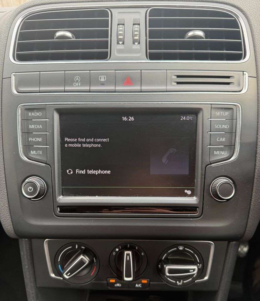 2015 VOLKSWAGEN POLO 2015 VOLKSWAGEN POLO