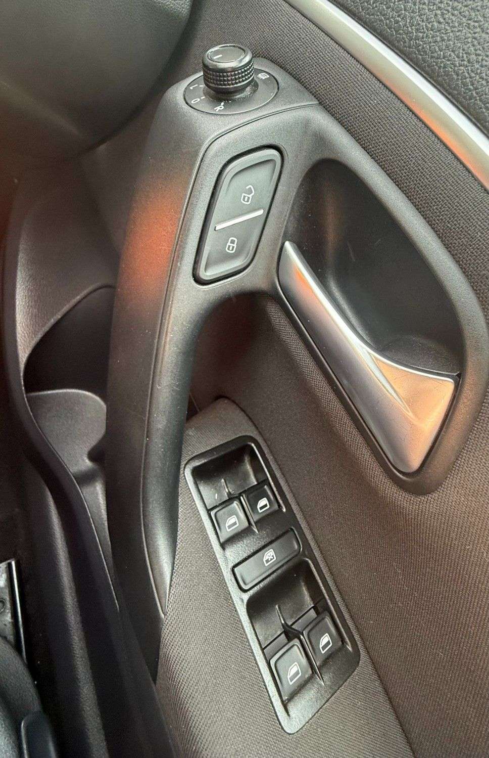 2015 VOLKSWAGEN POLO 2015 VOLKSWAGEN POLO