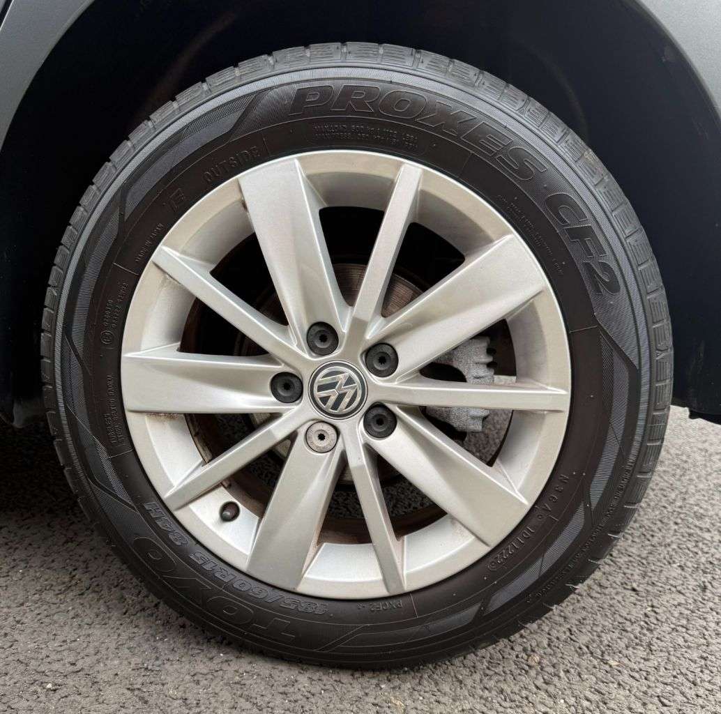 2015 VOLKSWAGEN POLO 2015 VOLKSWAGEN POLO