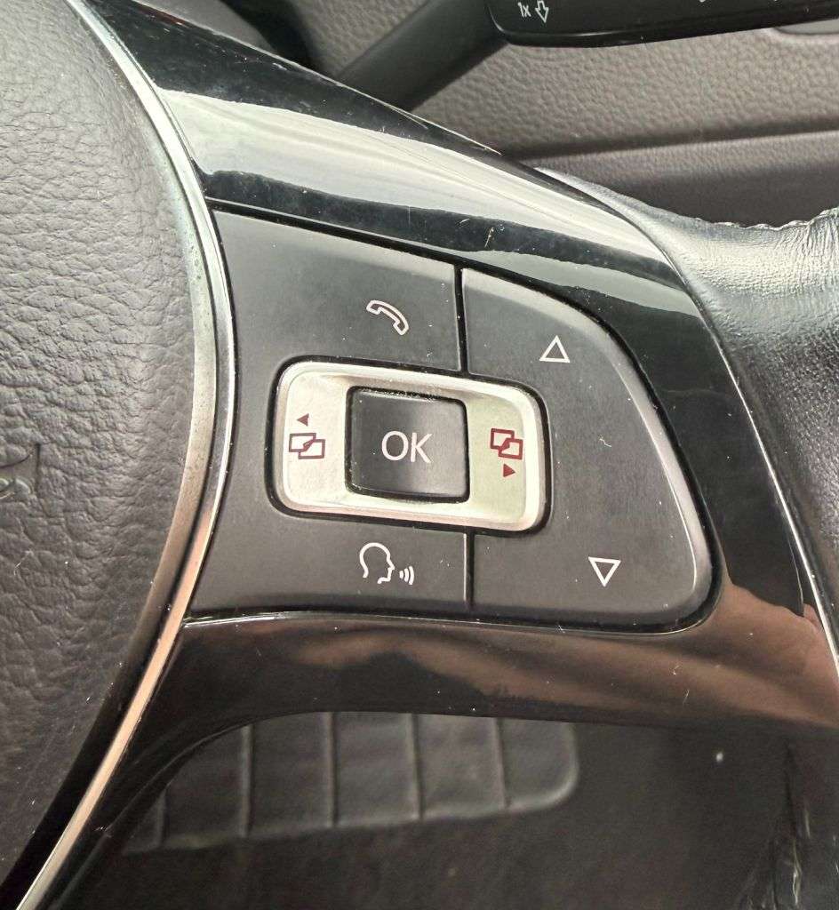 2015 VOLKSWAGEN POLO 2015 VOLKSWAGEN POLO