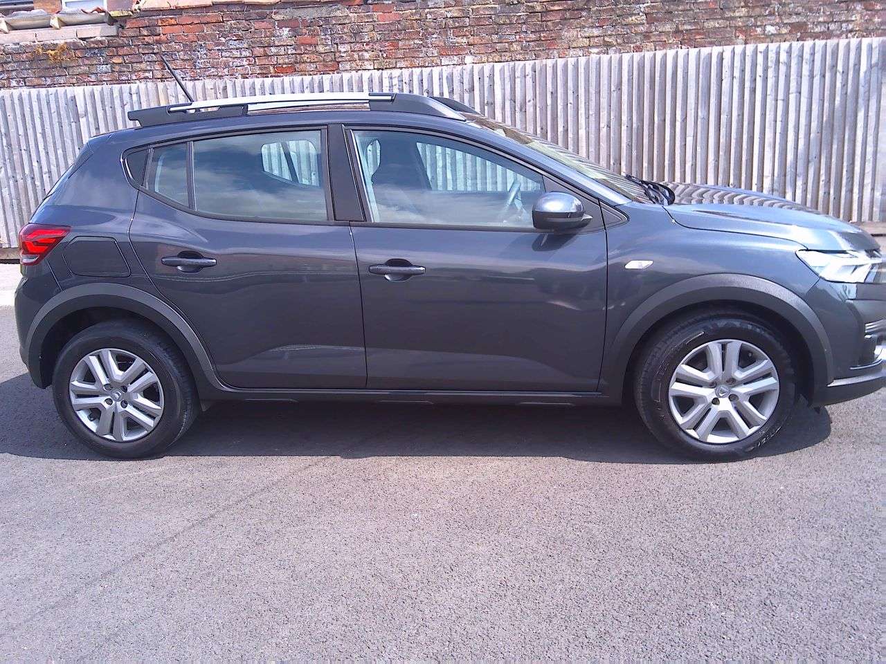 2022 DACIA SANDERO STEPWAY 2022 DACIA SANDERO STEPWAY
