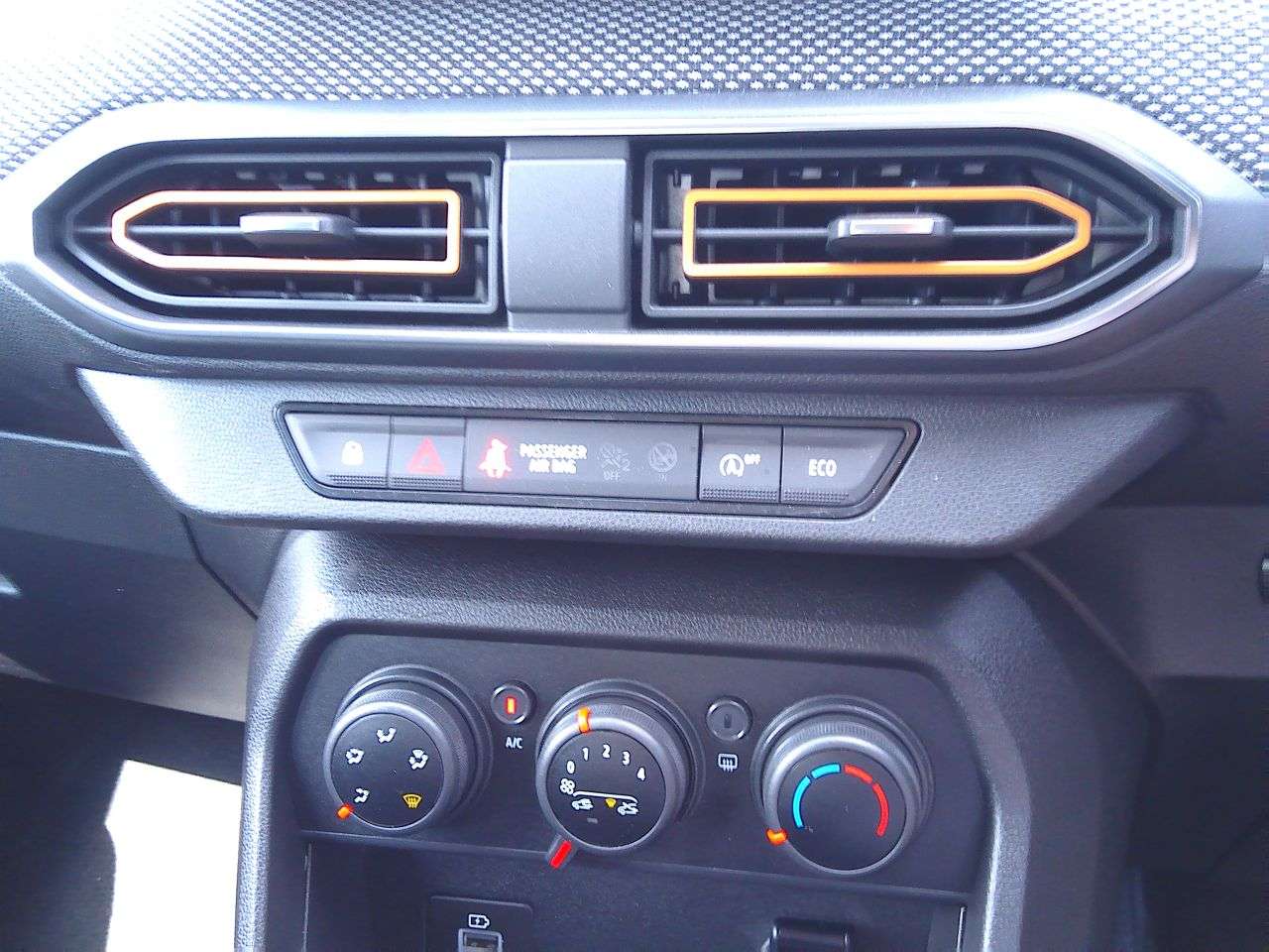 2022 DACIA SANDERO STEPWAY 2022 DACIA SANDERO STEPWAY