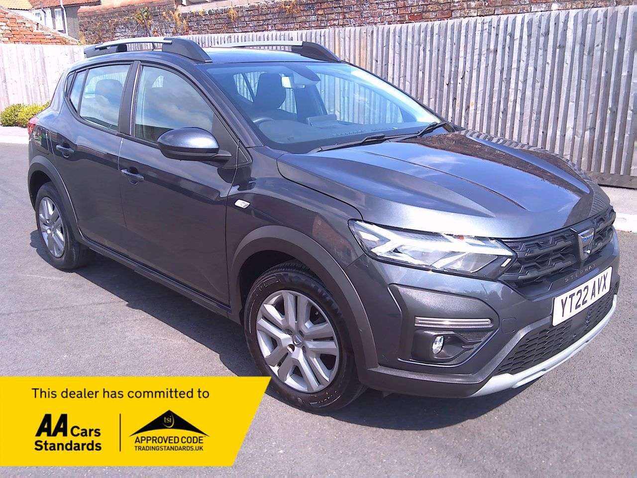 A 2022 DACIA SANDERO STEPWAY 1.0 TCe Comfort Hatchback 5dr Petrol Manual Euro 6 (s/s) (90 ps) FSH + 12M A 2022 DACIA SANDERO STEPWAY 1.0 TCe Comfort Hatchback 5dr Petrol Manual Euro 6 (s/s) (90 ps) FSH + 12M