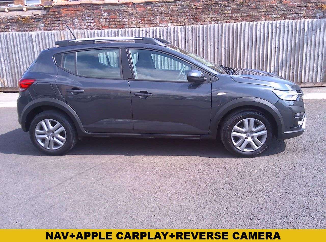 A 2022 DACIA SANDERO STEPWAY 1.0 TCe Comfort Hatchback 5dr Petrol Manual Euro 6 (s/s) (90 ps) FSH + 12M A 2022 DACIA SANDERO STEPWAY 1.0 TCe Comfort Hatchback 5dr Petrol Manual Euro 6 (s/s) (90 ps) FSH + 12M