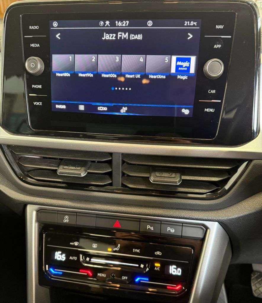 2022 VOLKSWAGEN T-ROC 2022 VOLKSWAGEN T-ROC