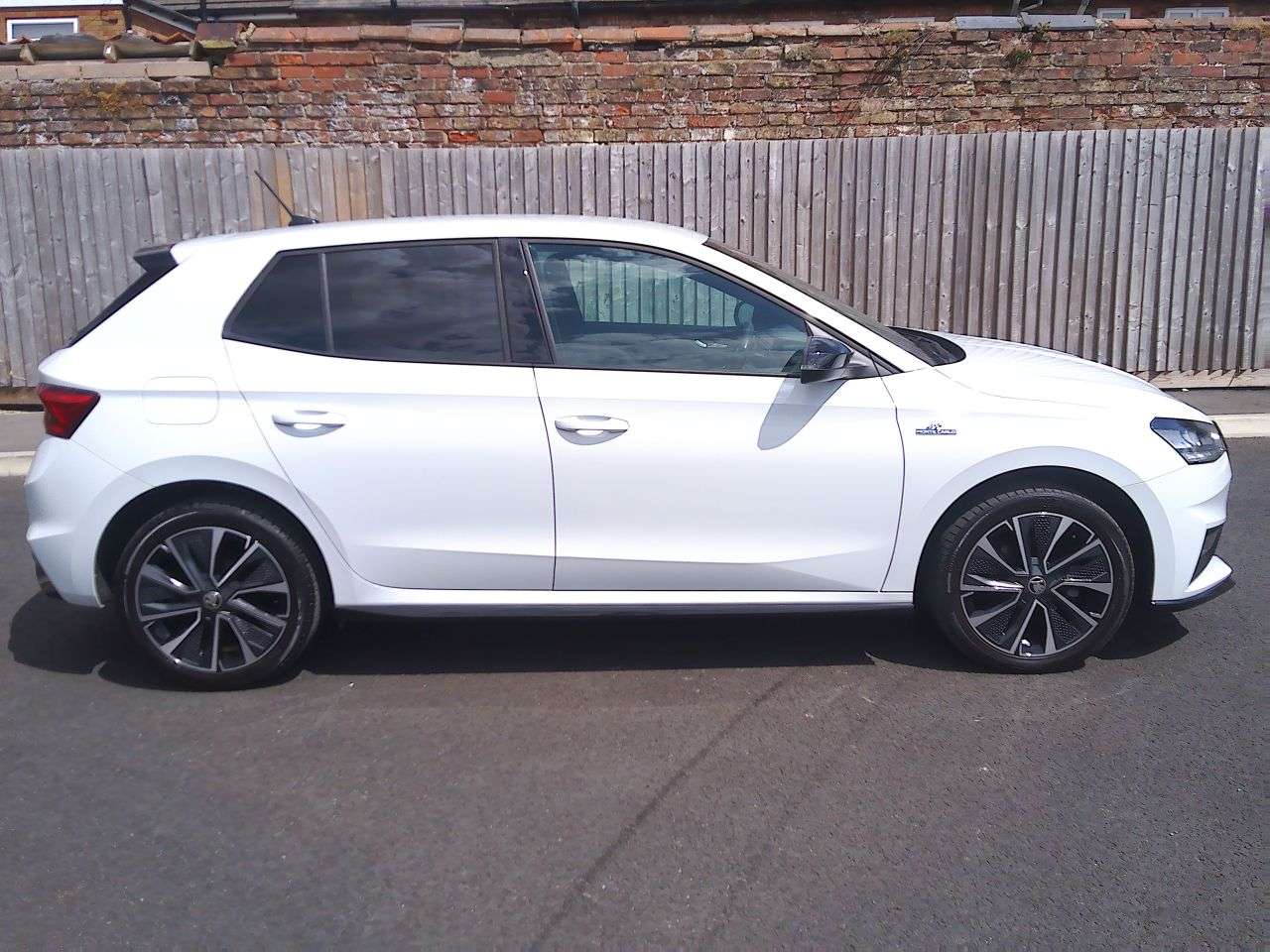 A 2022 SKODA FABIA 1.0 TSI Monte Carlo Hatchback 5dr Petrol Manual Euro 6 (s/s) (110 ps) SERVI A 2022 SKODA FABIA 1.0 TSI Monte Carlo Hatchback 5dr Petrol Manual Euro 6 (s/s) (110 ps) SERVI