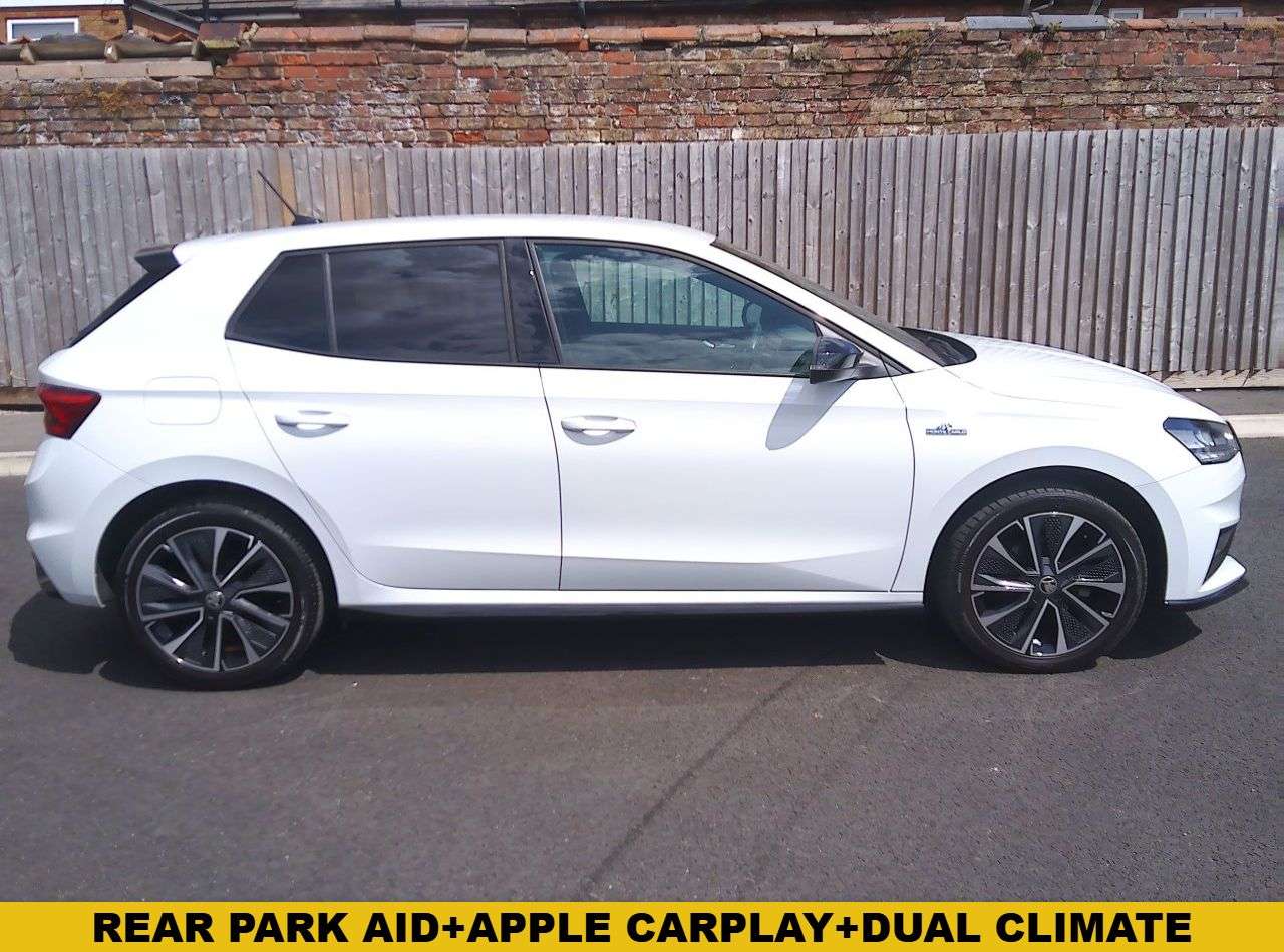 A 2022 SKODA FABIA 1.0 TSI Monte Carlo Hatchback 5dr Petrol Manual Euro 6 (s/s) (110 ps) SERVI A 2022 SKODA FABIA 1.0 TSI Monte Carlo Hatchback 5dr Petrol Manual Euro 6 (s/s) (110 ps) SERVI
