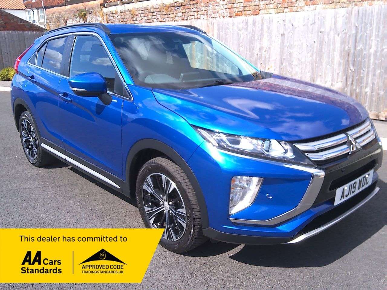 A 2019 MITSUBISHI ECLIPSE CROSS 1.5T 3 SUV 5dr Petrol Manual Euro 6 (s/s) (163 ps) A 2019 MITSUBISHI ECLIPSE CROSS 1.5T 3 SUV 5dr Petrol Manual Euro 6 (s/s) (163 ps)