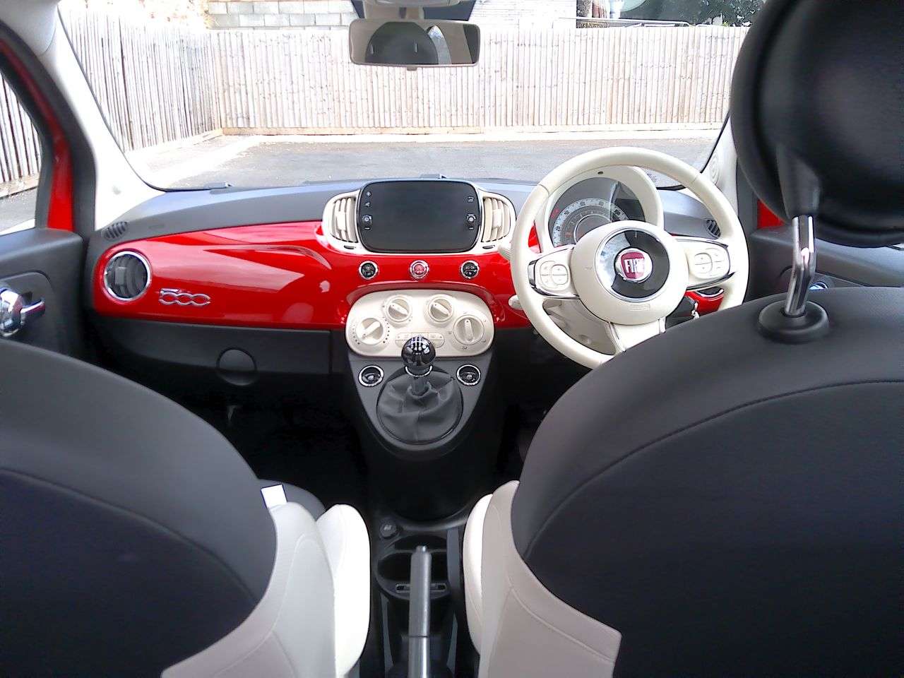2022 FIAT 500 2022 FIAT 500
