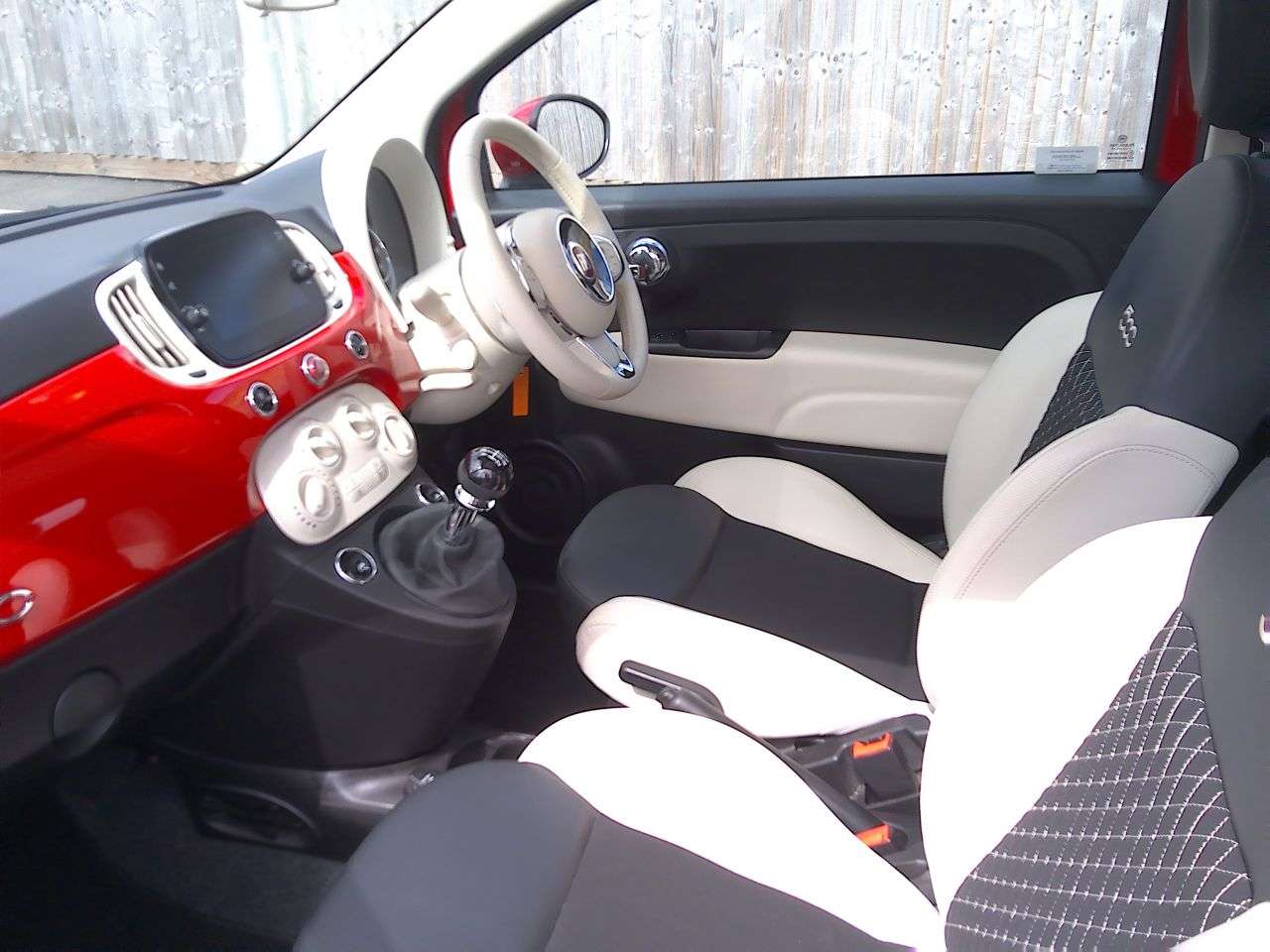 2022 FIAT 500 2022 FIAT 500