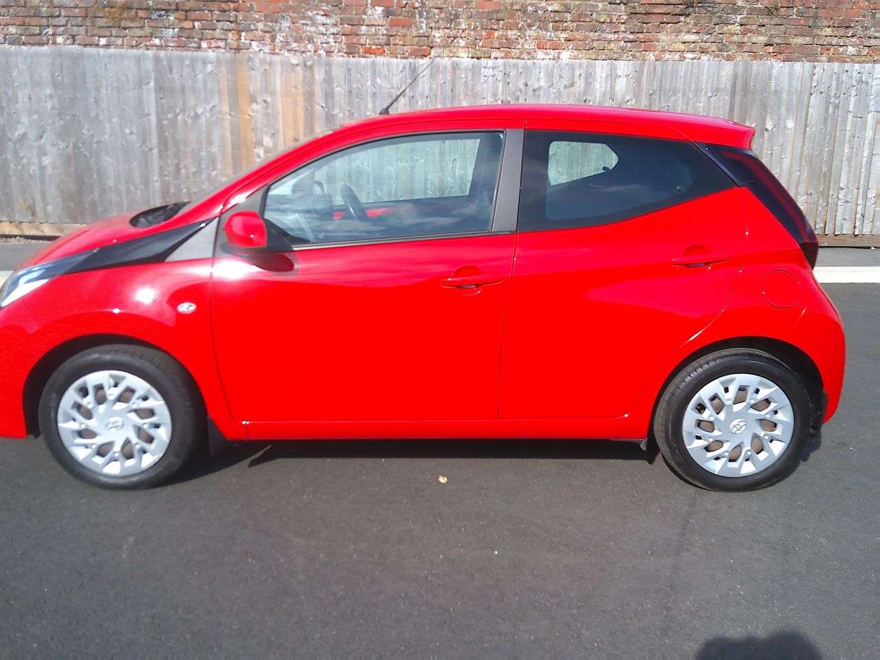 2019 TOYOTA AYGO 2019 TOYOTA AYGO