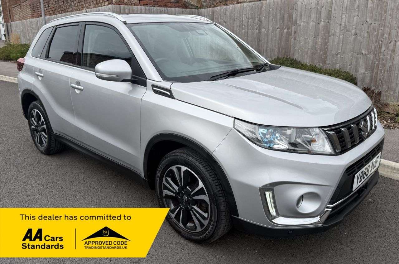 A 2019 SUZUKI VITARA 1.4 Boosterjet SZ5 SUV 5dr Petrol Auto ALLGRIP Euro 6 (s/s) (140 ps) PAN RO A 2019 SUZUKI VITARA 1.4 Boosterjet SZ5 SUV 5dr Petrol Auto ALLGRIP Euro 6 (s/s) (140 ps) PAN RO