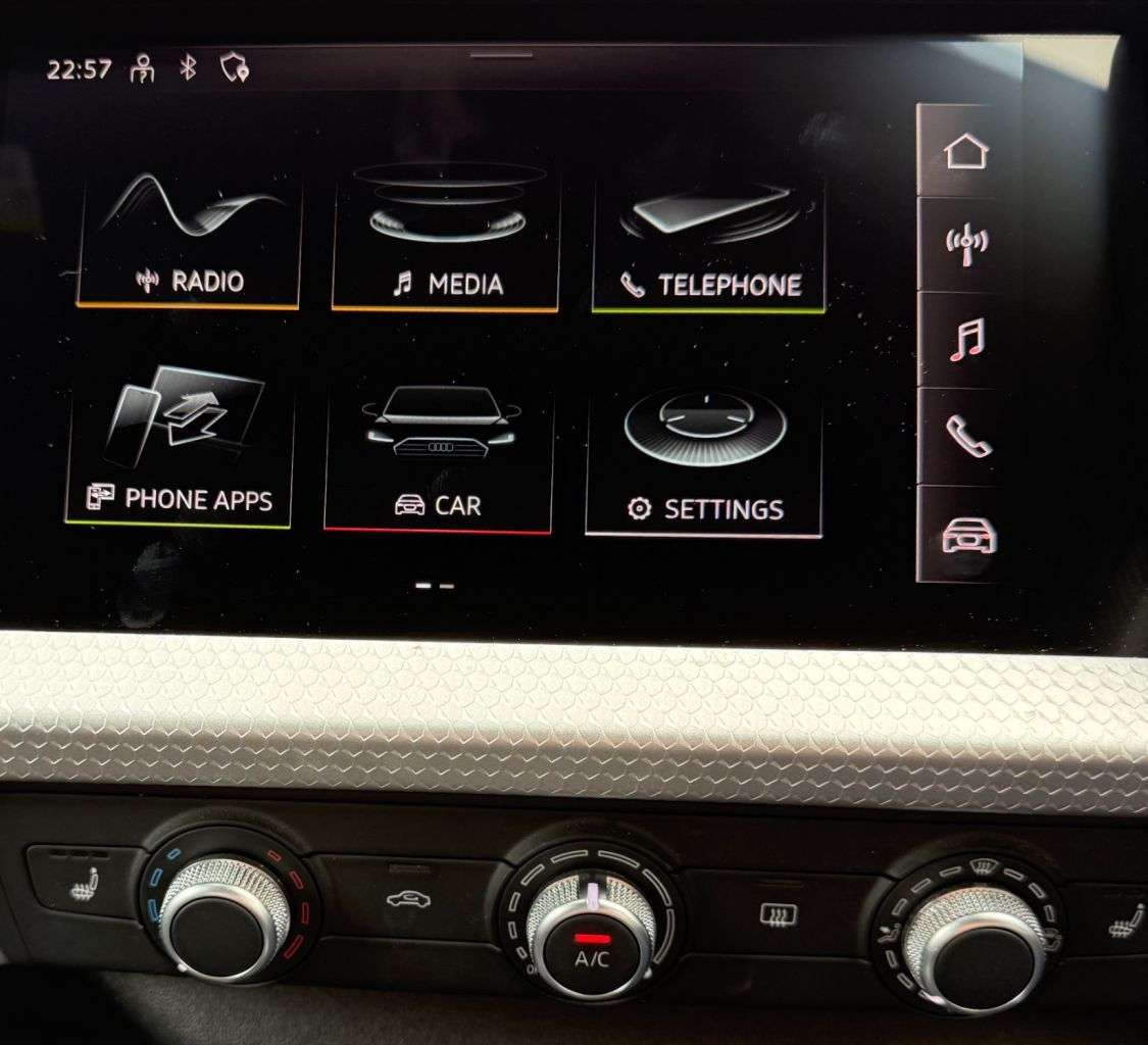 2021 AUDI A1 2021 AUDI A1