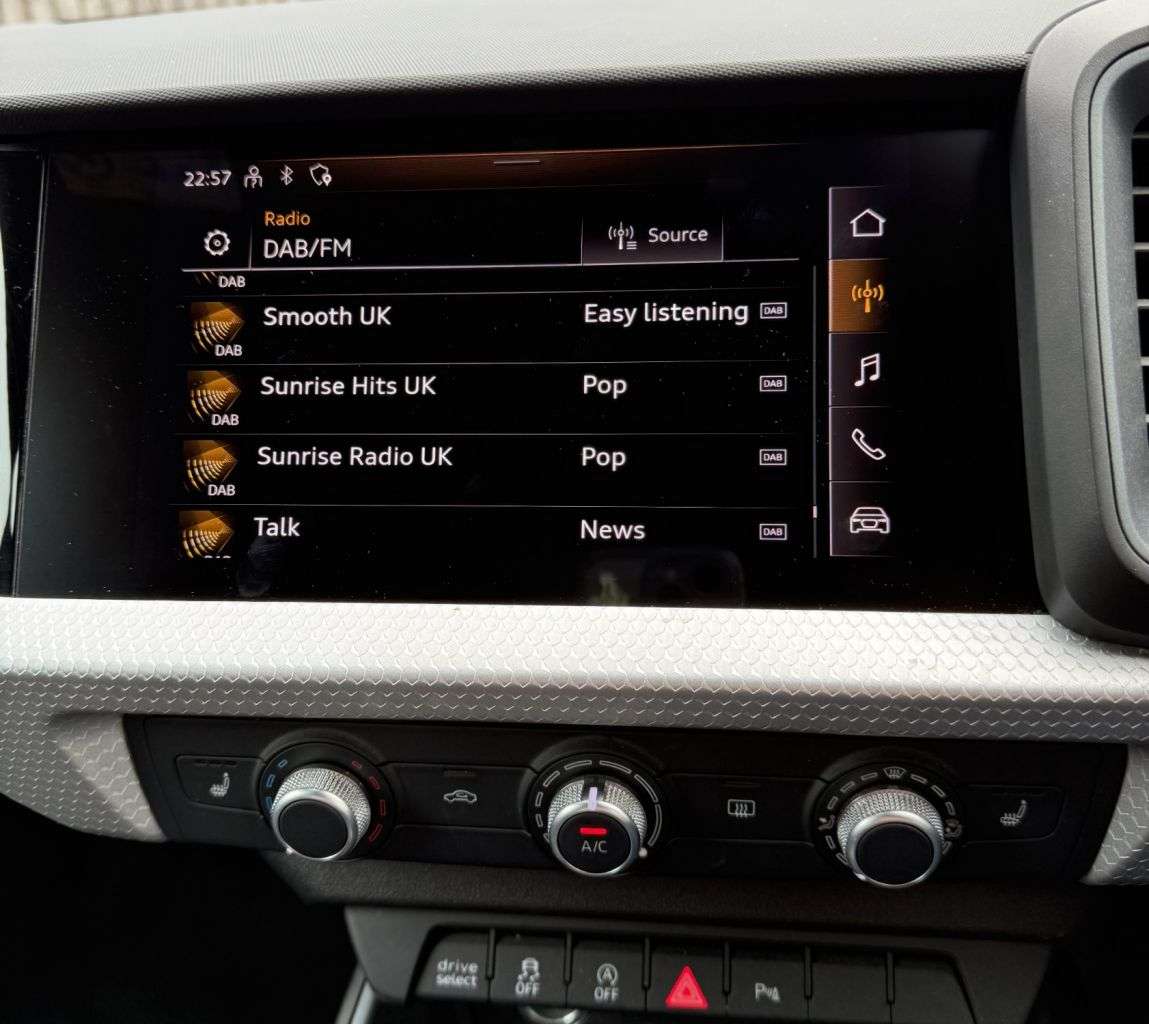 2021 AUDI A1 2021 AUDI A1