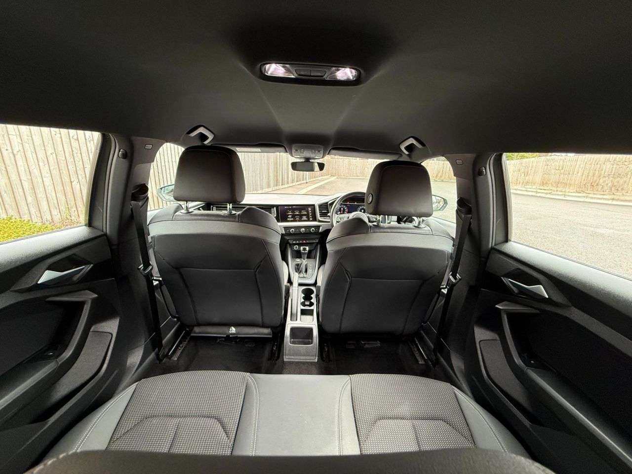 2021 AUDI A1 2021 AUDI A1