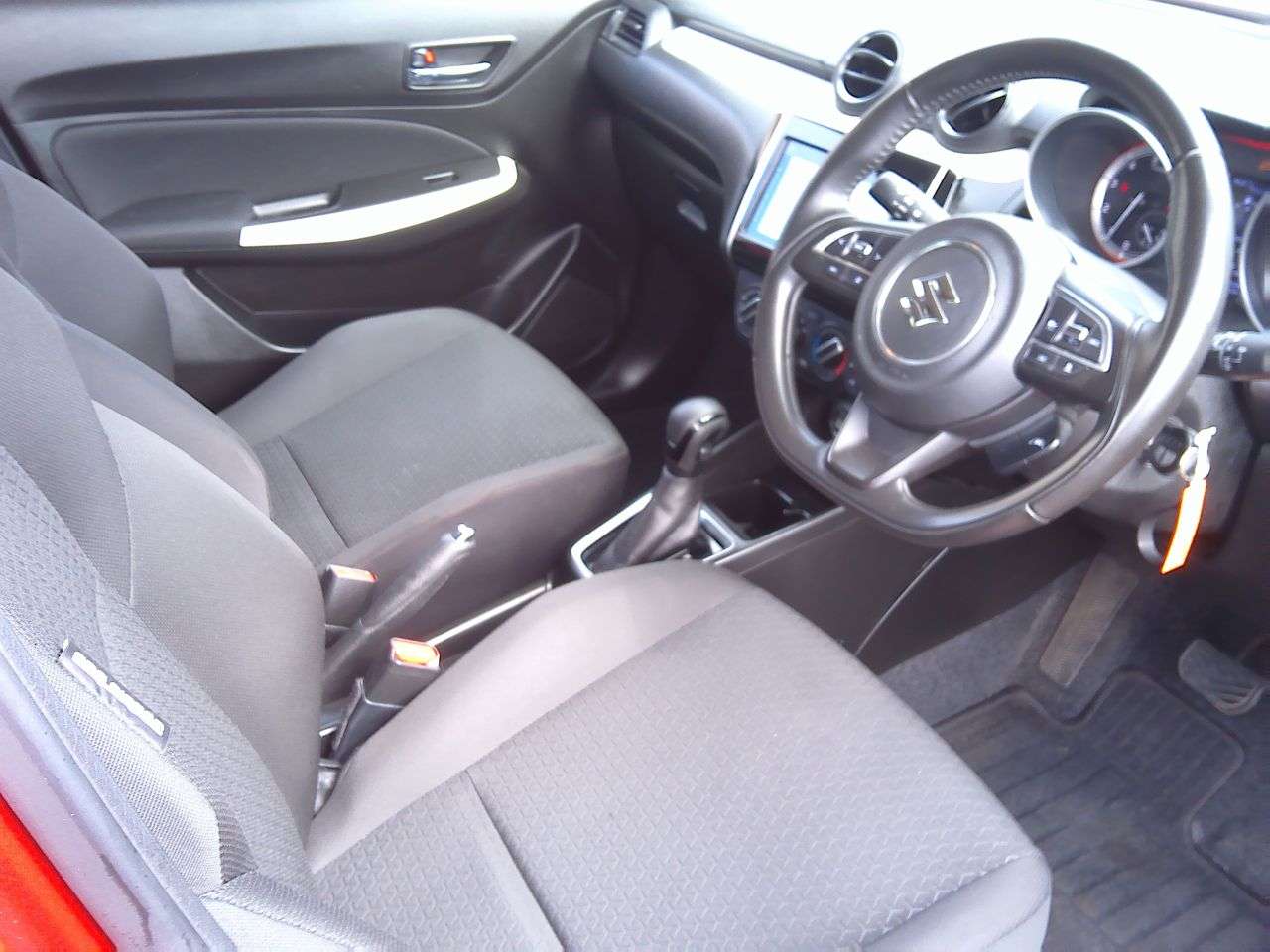 2021 SUZUKI SWIFT 2021 SUZUKI SWIFT