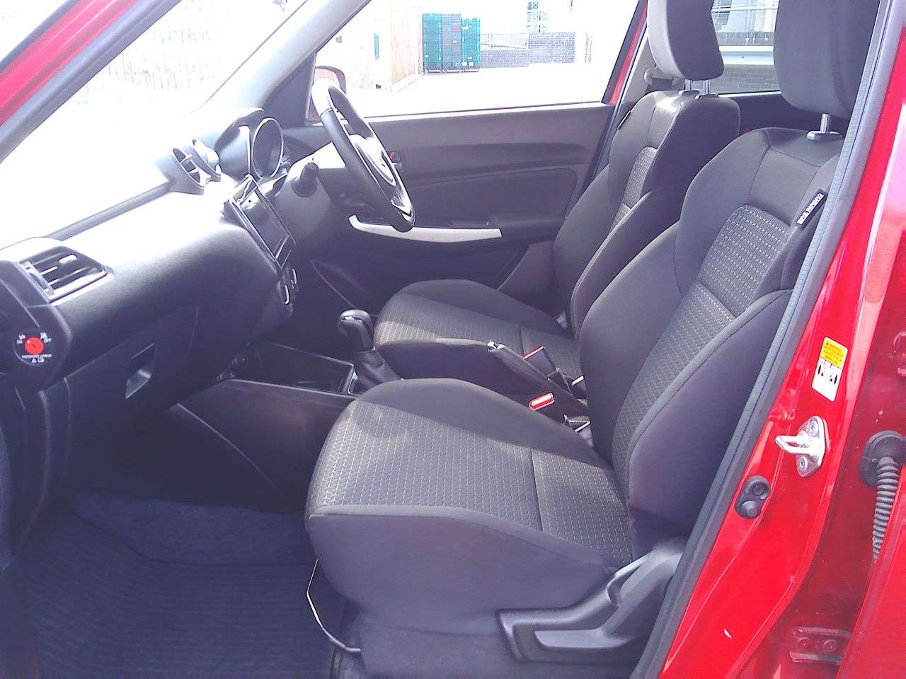 2021 SUZUKI SWIFT 2021 SUZUKI SWIFT