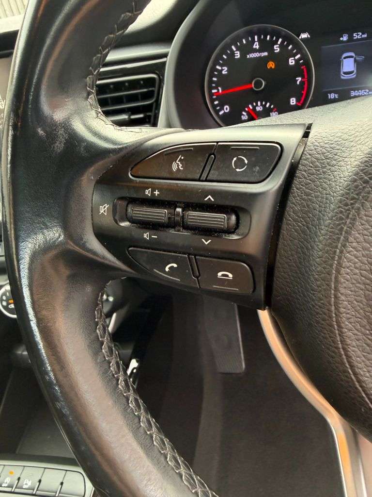 2020 KIA RIO 2020 KIA RIO